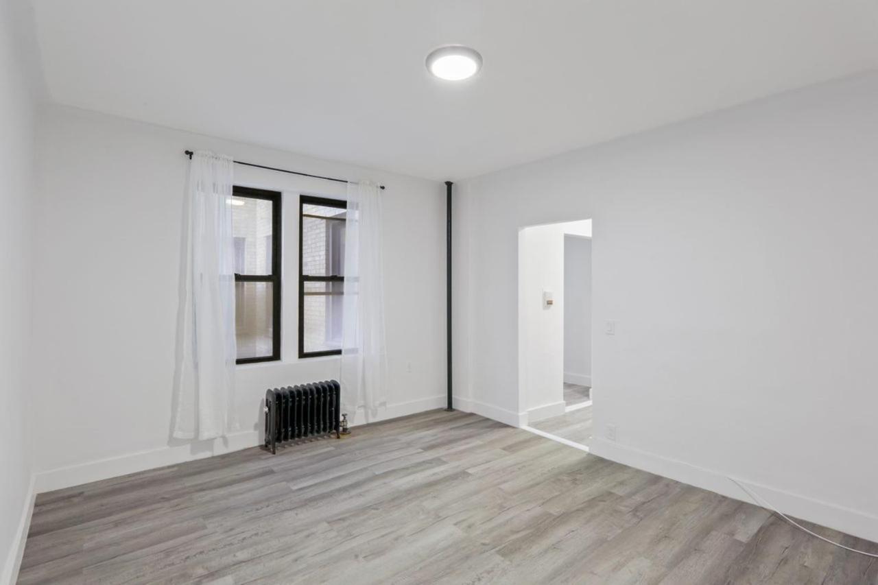 Accessible 686 Apartment New York