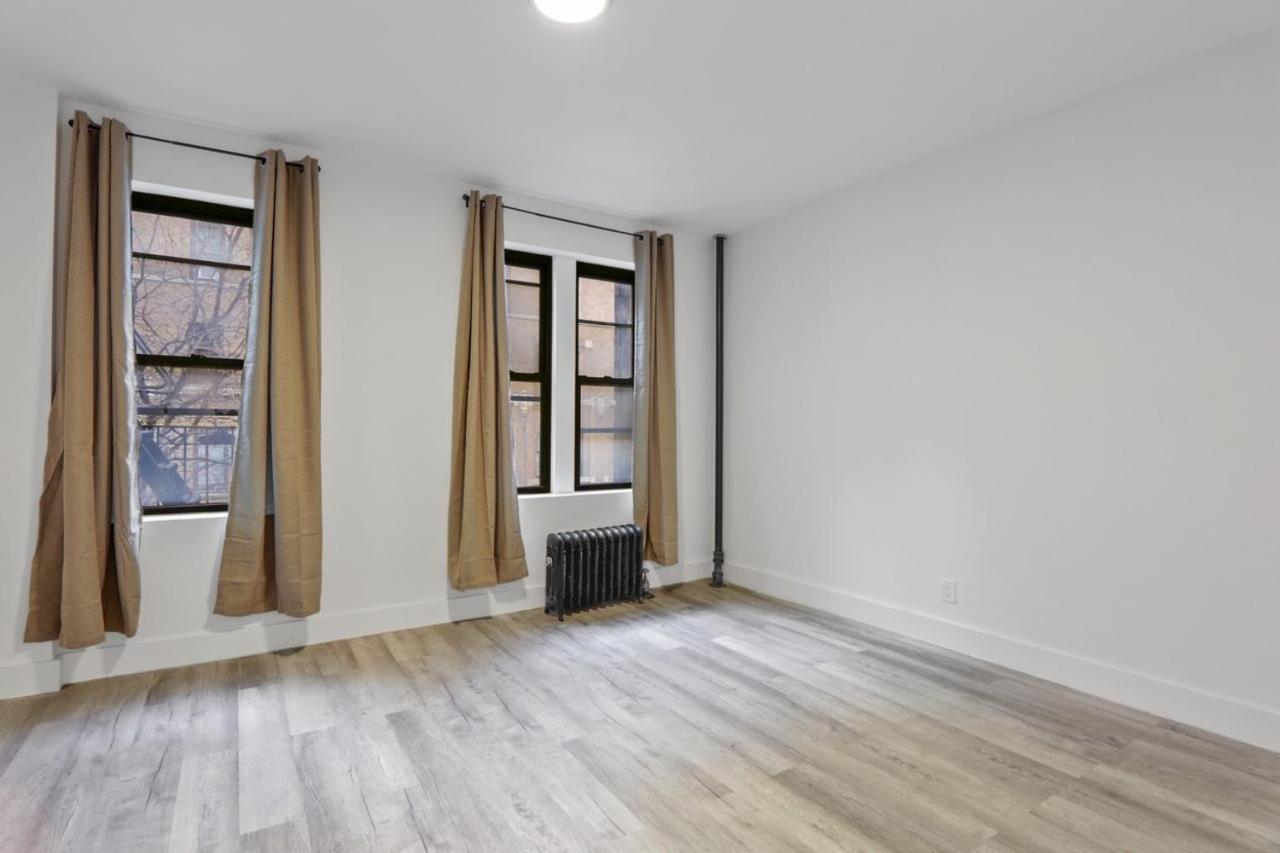 Accessible 686 Apartment